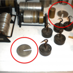 100 g weight location